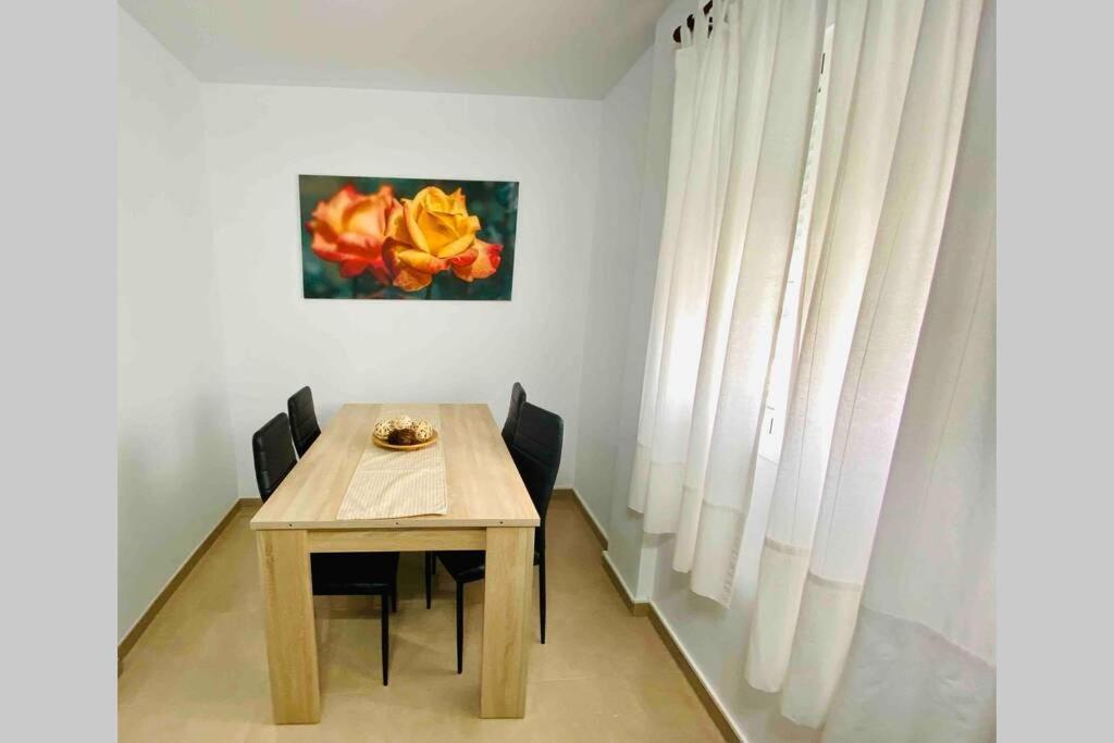 “Smile Nerja” Chic Apartment With Wifi, 4 Guests ภายนอก รูปภาพ