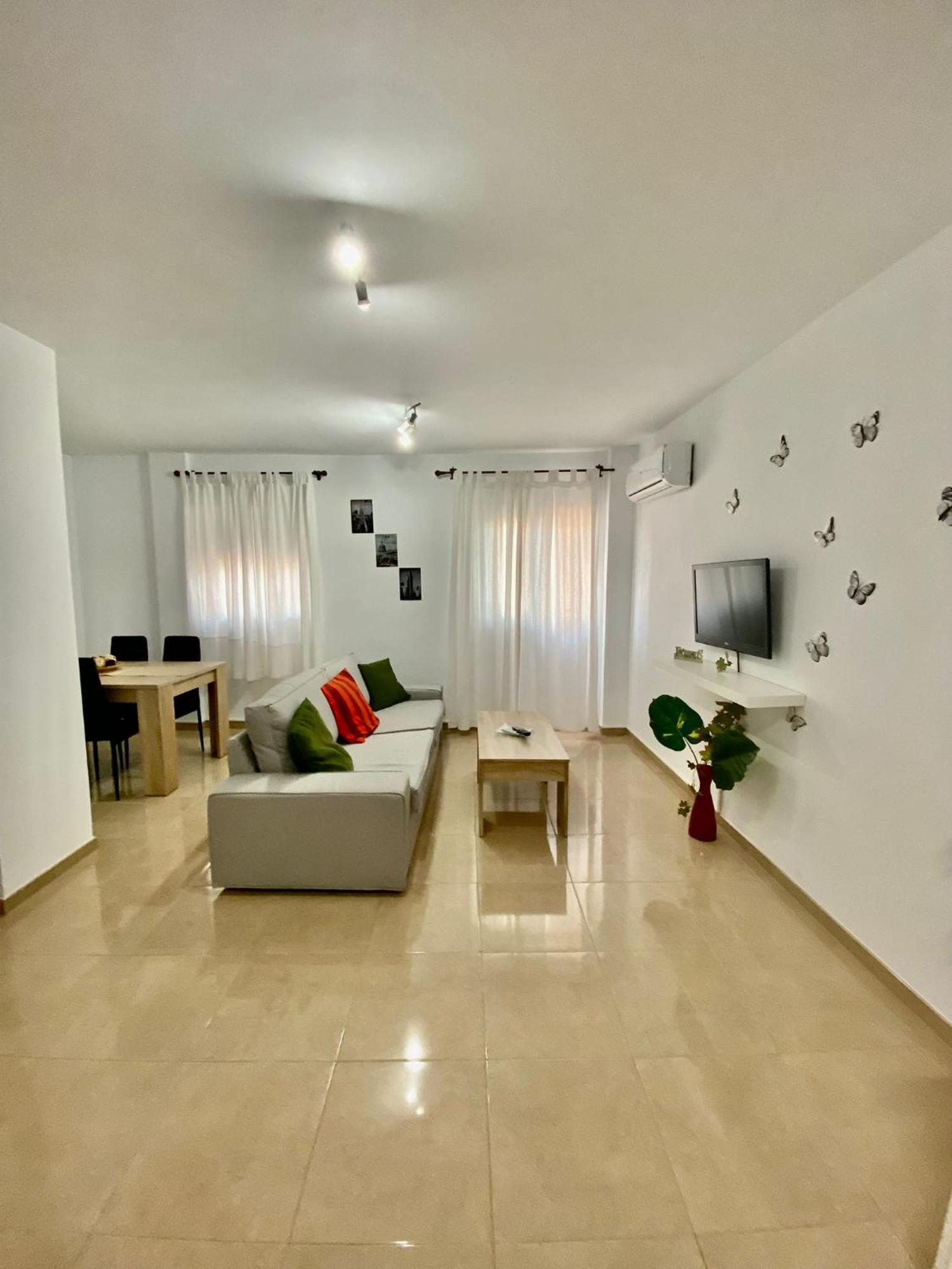 “Smile Nerja” Chic Apartment With Wifi, 4 Guests ภายนอก รูปภาพ